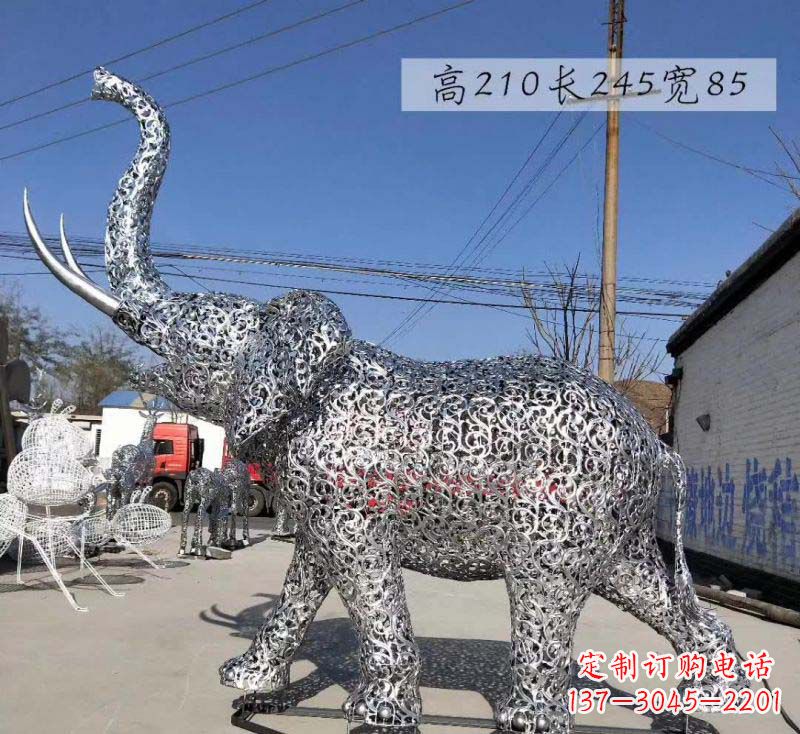 湖南不锈钢镂空大象造型雕塑