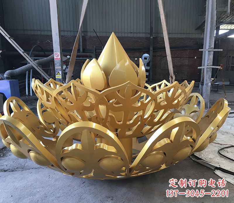 湖南不锈钢镂空莲花雕塑