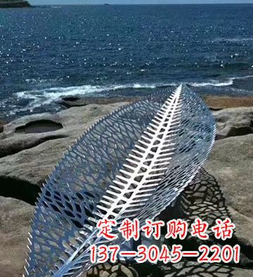湖南不锈钢镂空树叶景观雕塑