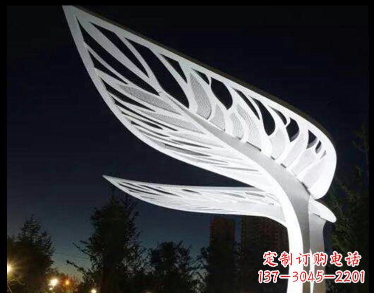 湖南不锈钢镂空树叶小区景观雕塑