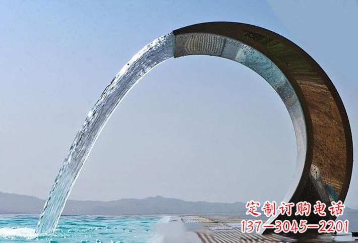 湖南不锈钢喷水圆环雕塑