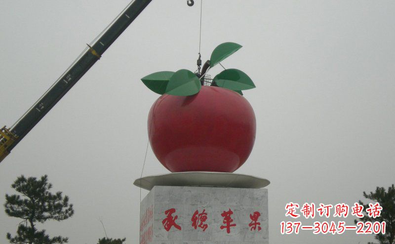 湖南精致不锈钢苹果雕塑