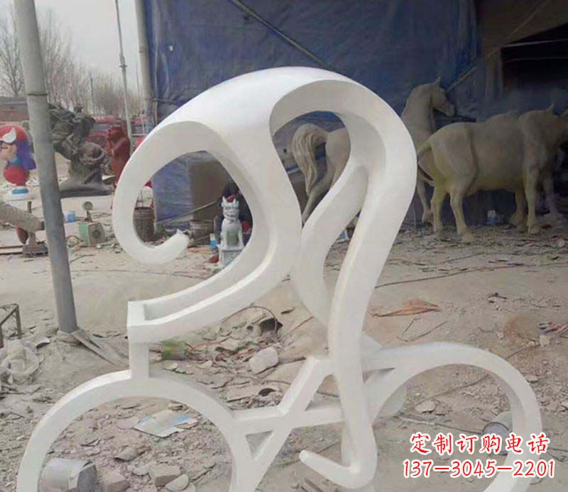 湖南不锈钢自行车雕塑——景观的点缀