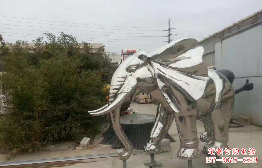 湖南大象雕塑为售楼部装饰点缀
