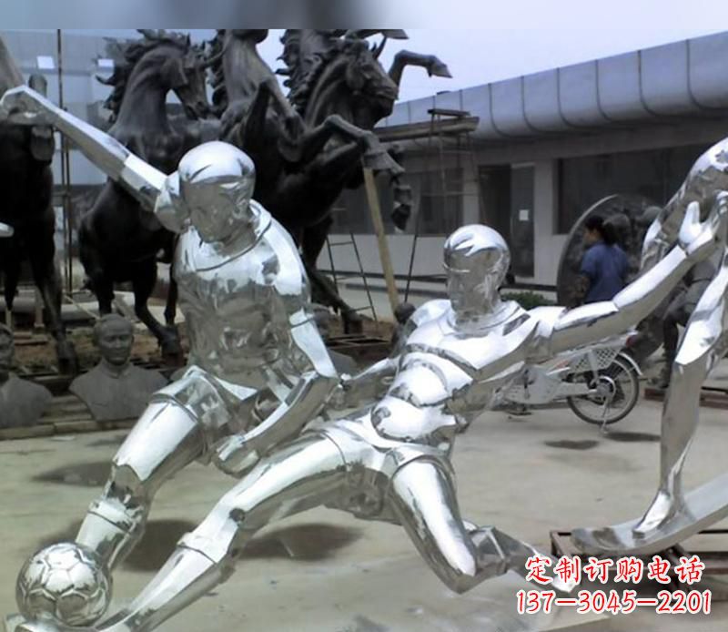 湖南足球运动雕塑