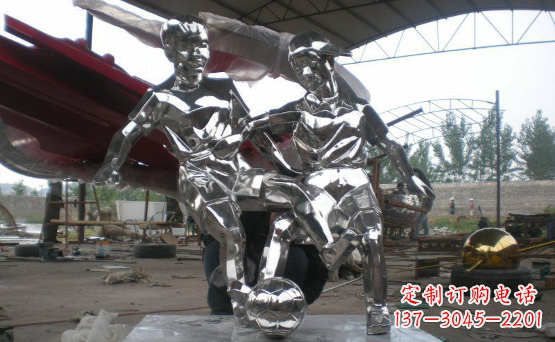 湖南不锈钢踢足球雕塑 (2)