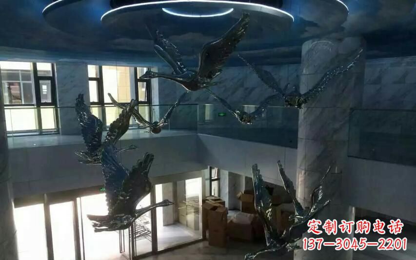 湖南不锈钢天鹅雕塑赋予室内空间灵动之美