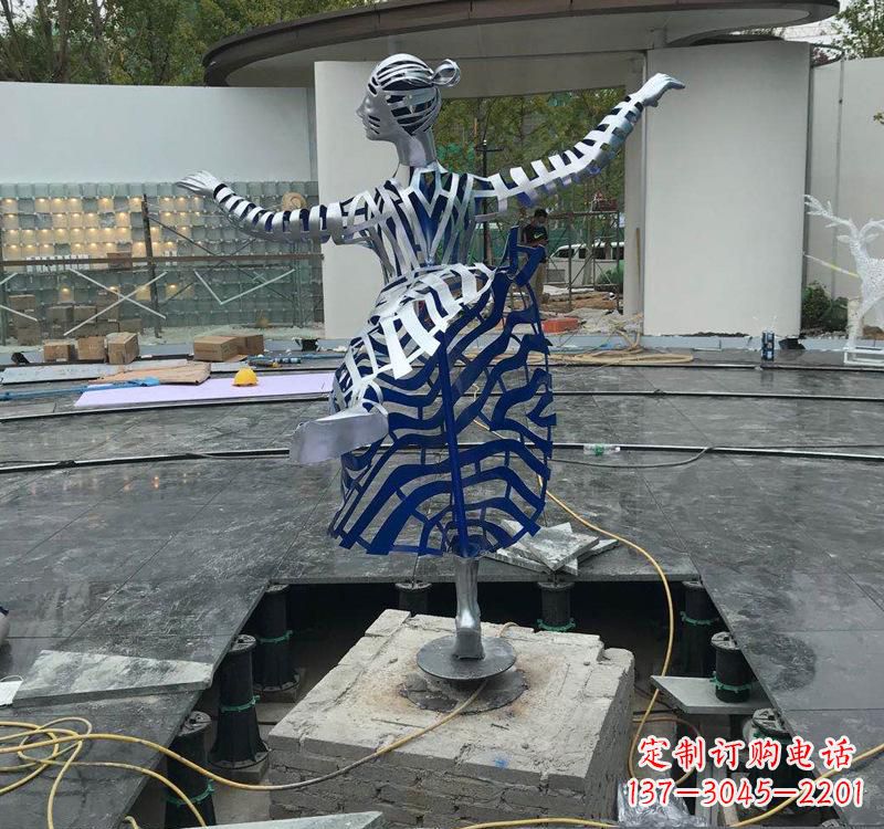 湖南不锈钢跳舞女孩雕塑