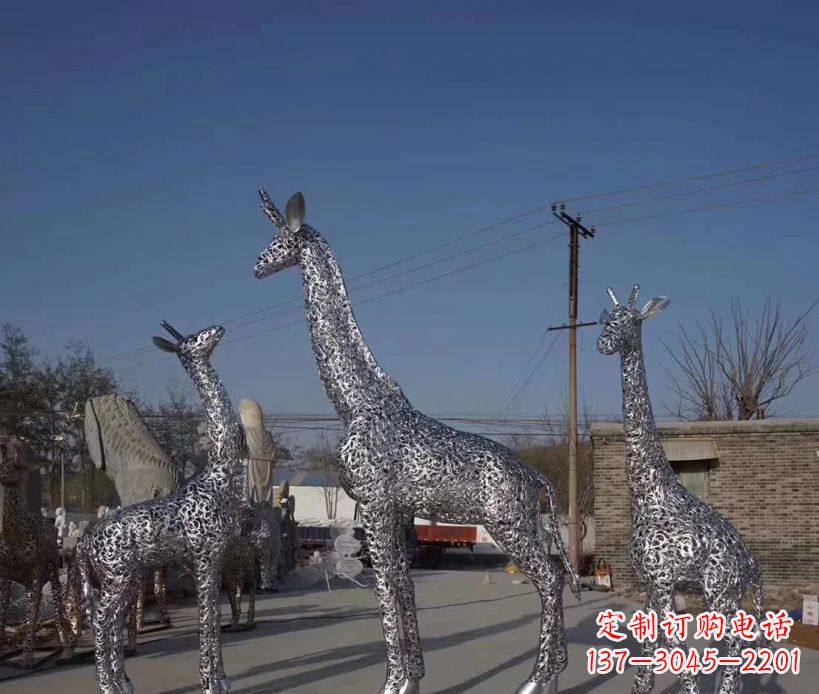 湖南不锈钢镂空雕塑长颈鹿