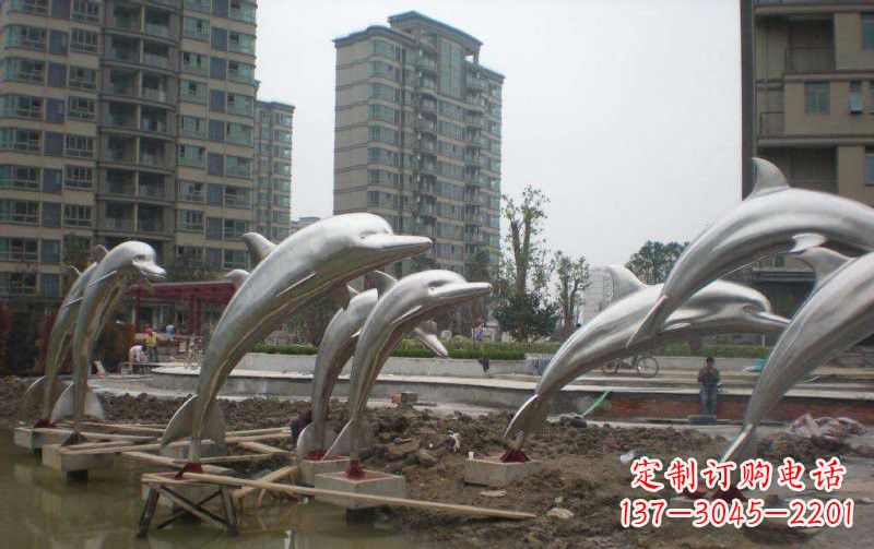 湖南不锈钢小区跳跃的海豚雕塑