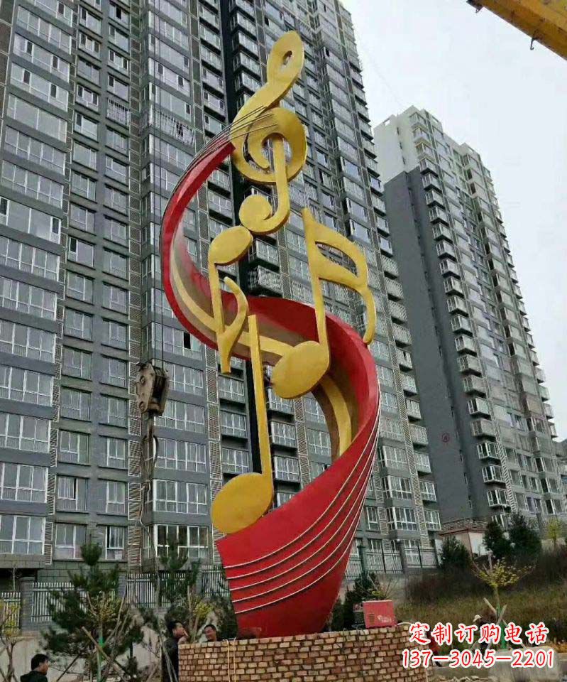 湖南不锈钢小区音符雕塑传递音乐的魅力