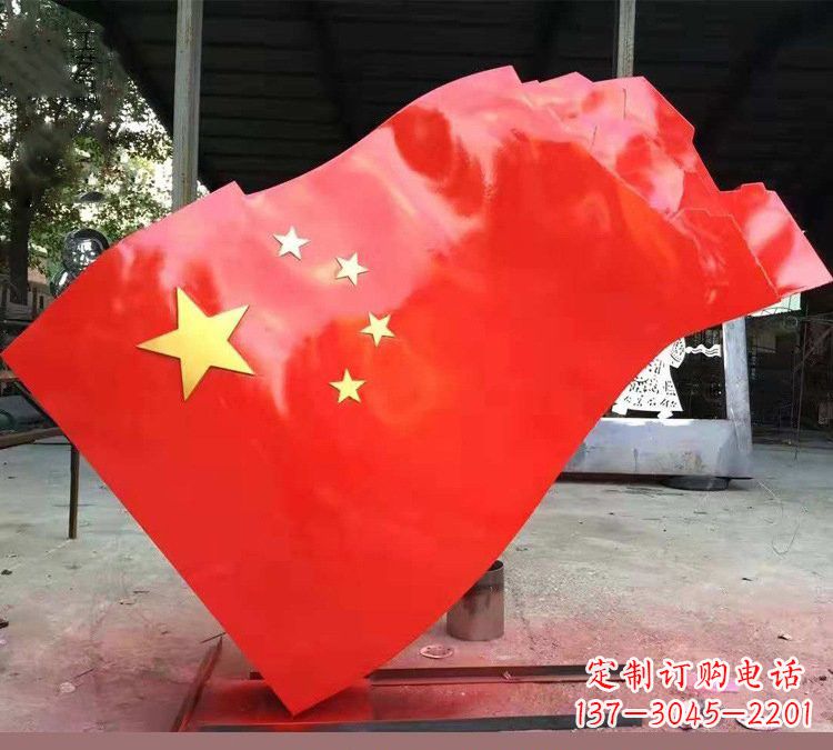 湖南不锈钢校园五星红旗雕塑——传承红色基因,缅怀烈士