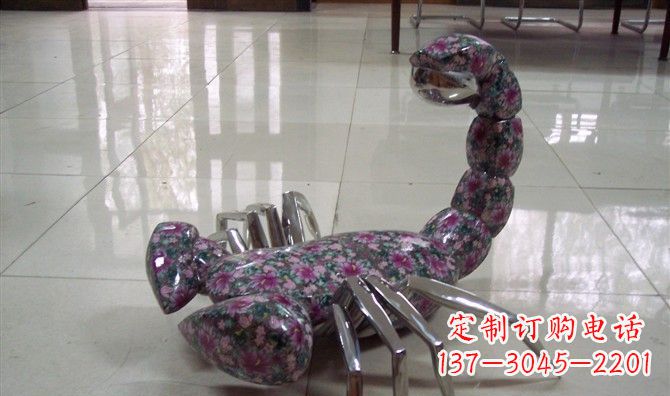 湖南不锈钢蝎子摆件雕塑