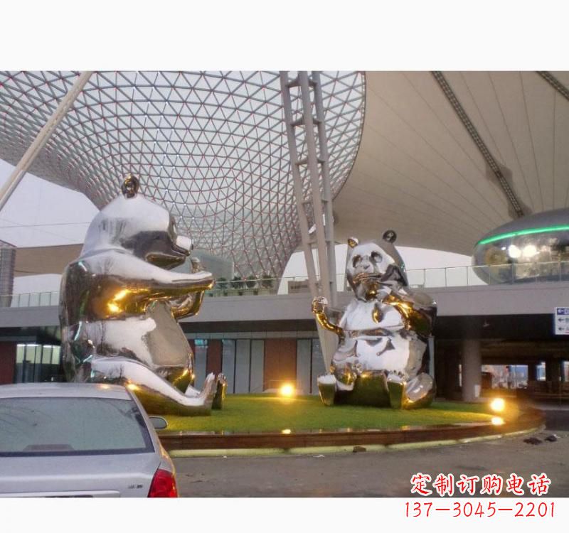湖南不锈钢熊猫雕塑