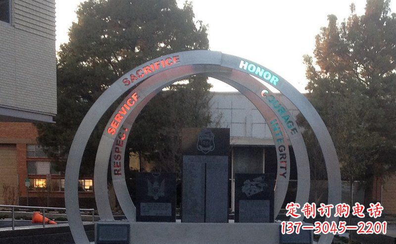 湖南不锈钢艺术门圆环雕塑——精美绝伦