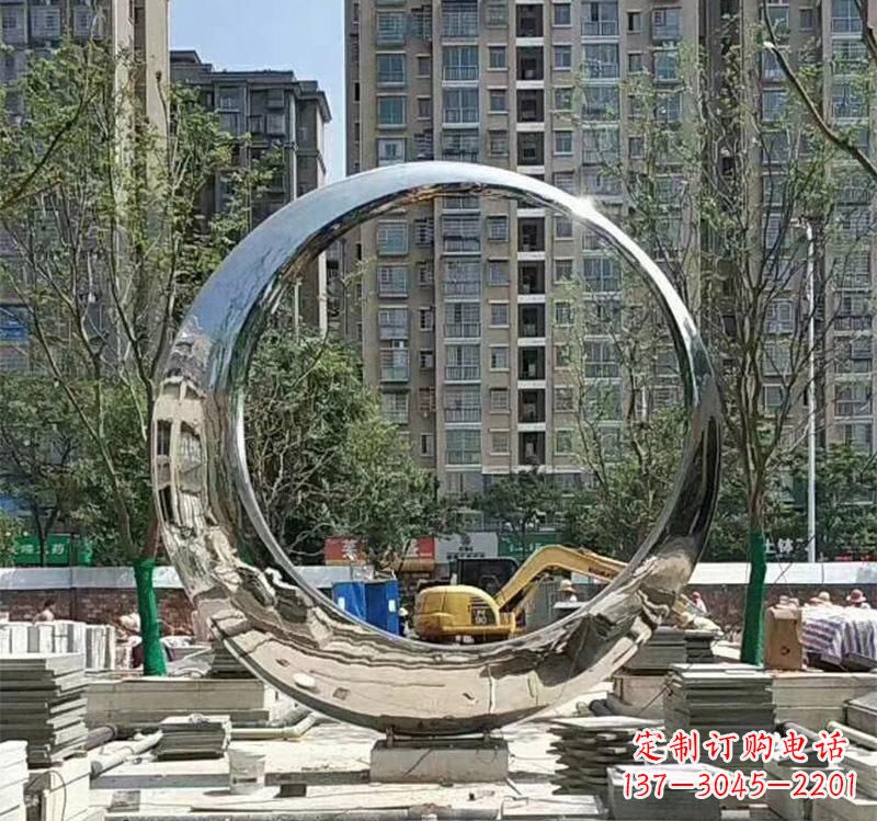 湖南不锈钢艺术圆环雕塑