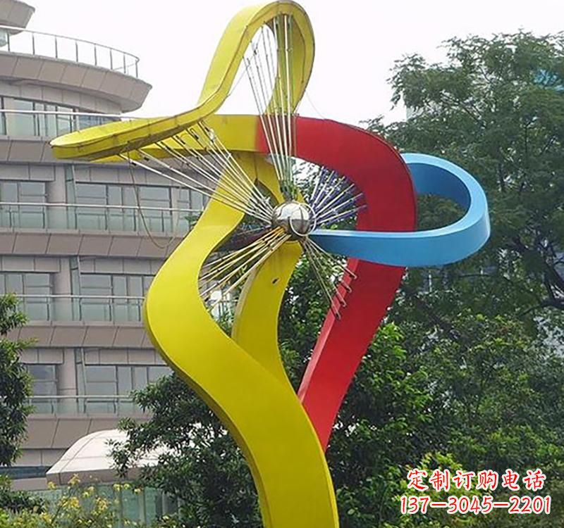 湖南不锈钢风车雕塑——烤漆之美