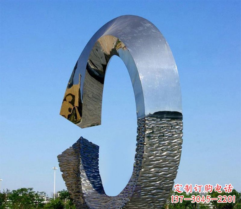 湖南不锈钢圆环标志景观雕塑