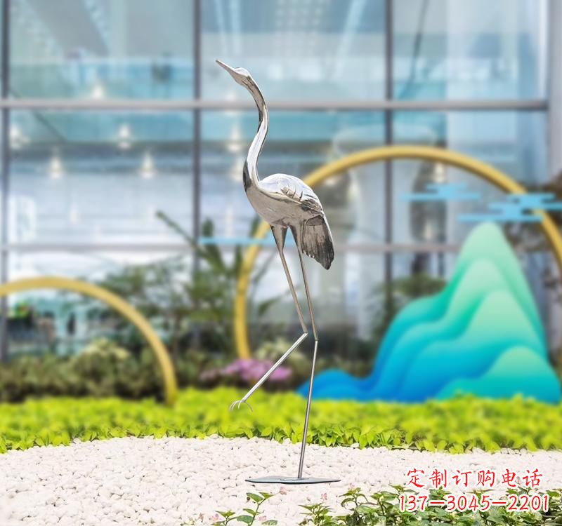 湖南不锈钢展翅仙鹤雕塑
