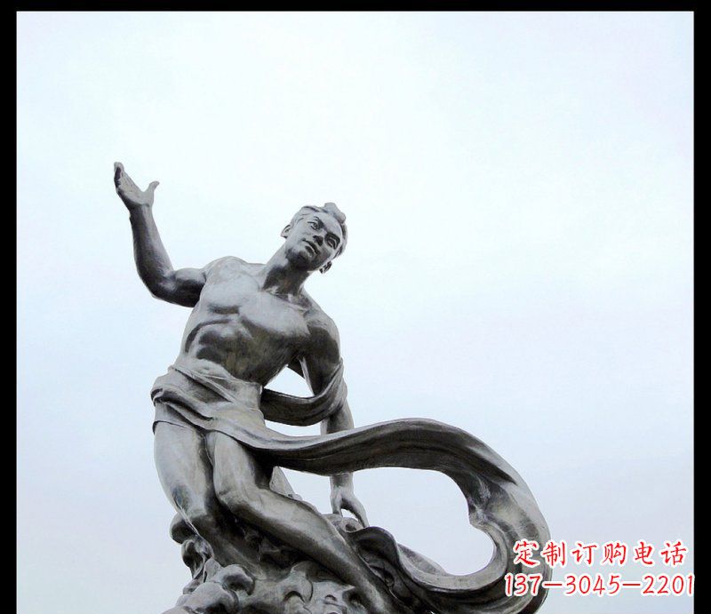 湖南不锈钢站在浪花上的男人公园雕塑