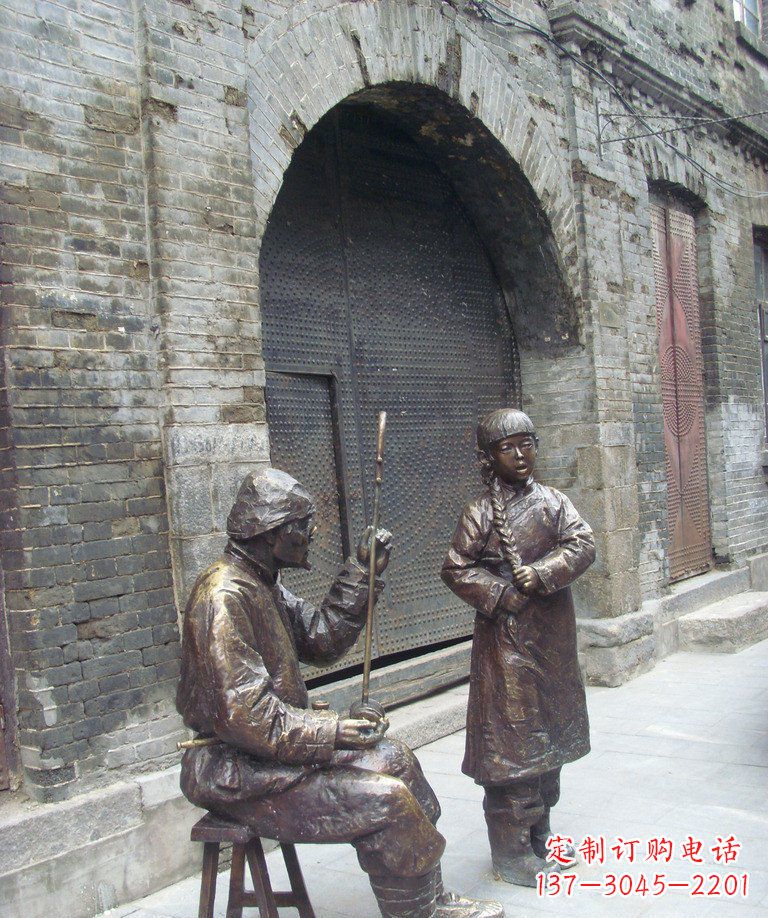 湖南二胡铜雕艺术形式的精髓