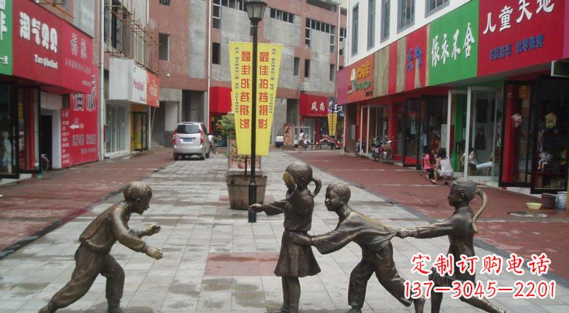 湖南老鹰猎食雕塑