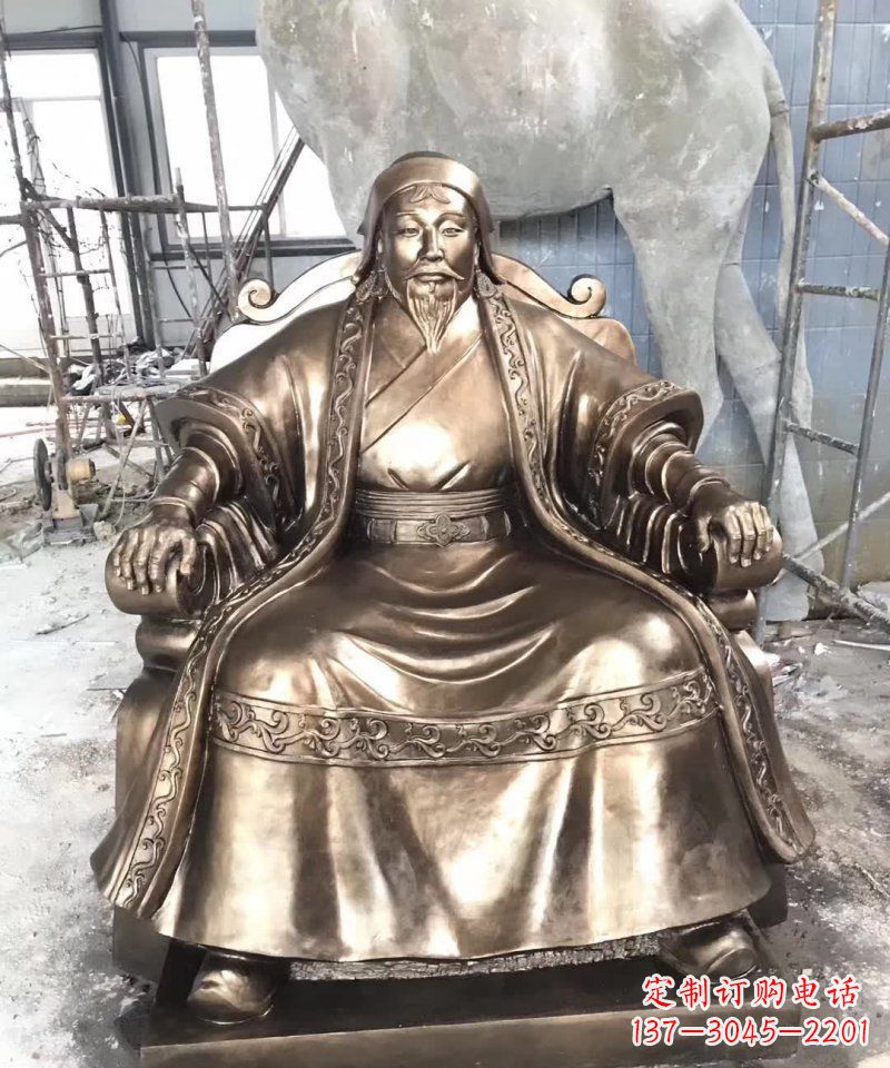 湖南成吉思汗铜雕——象征着蒙古强大力量