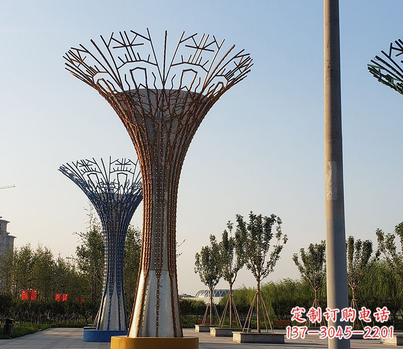 湖南城市不锈钢广场树叶雕塑