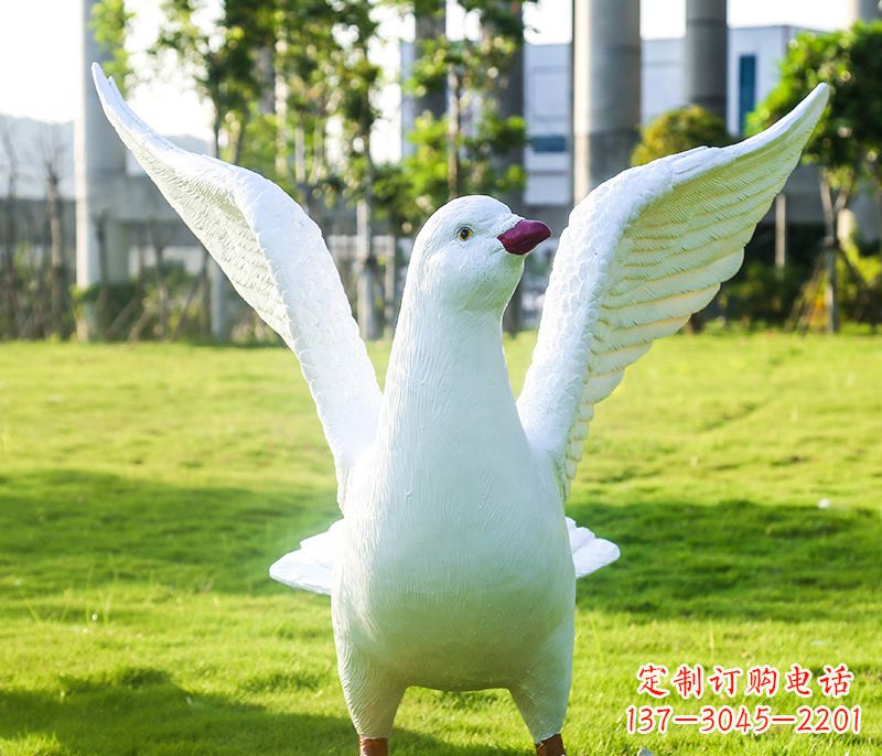 湖南和平鸽雕塑传递和平信息