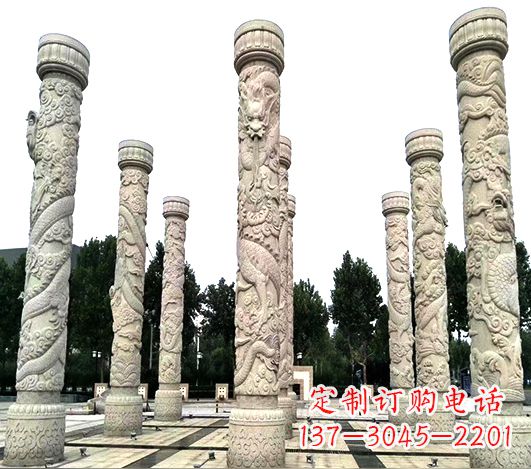 湖南精美龙柱雕塑,点缀城市广场