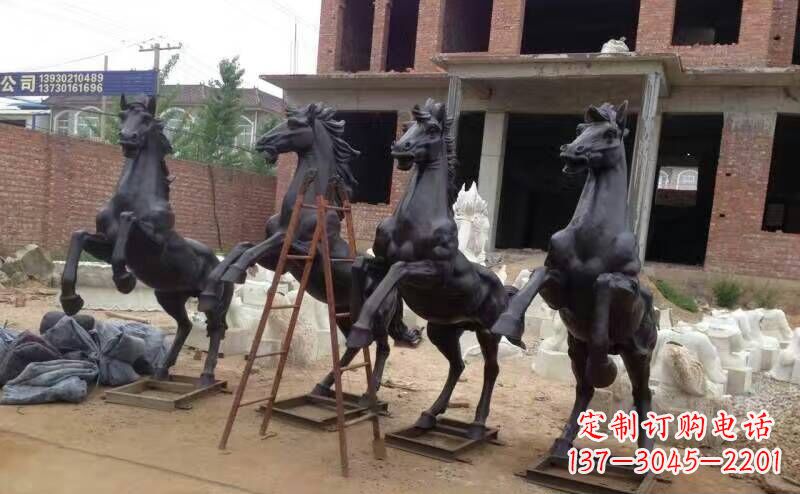 湖南马雕塑积极而具有历史意义的艺术