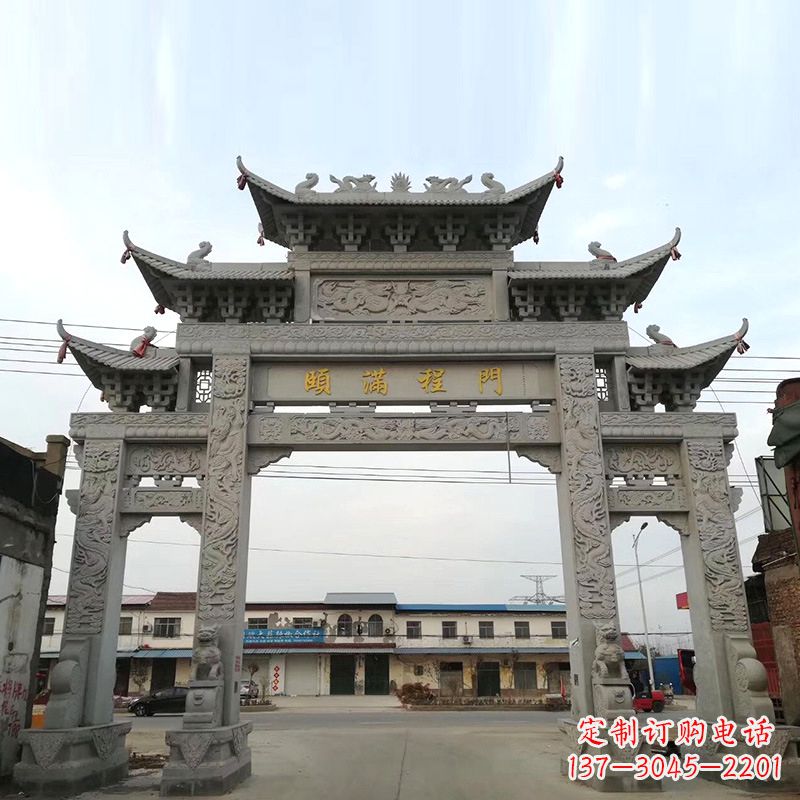 湖南城市街道仿古石雕牌楼