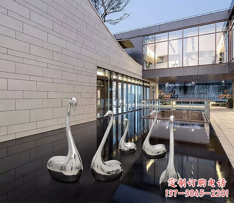 湖南质朴无华的不锈钢天鹅雕塑