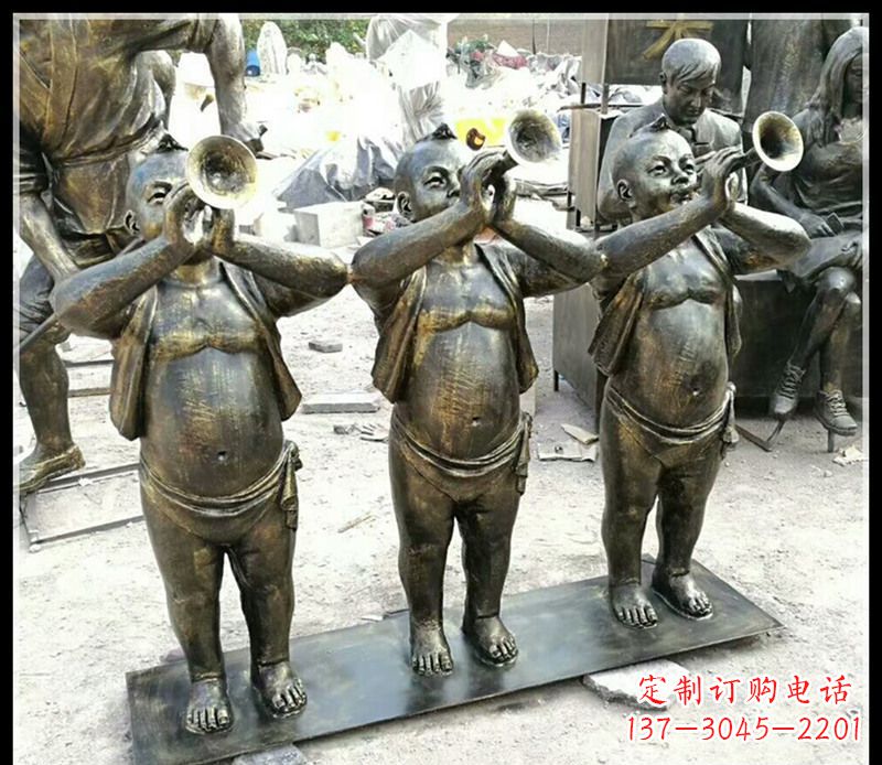 湖南吹唢呐的儿童铜雕