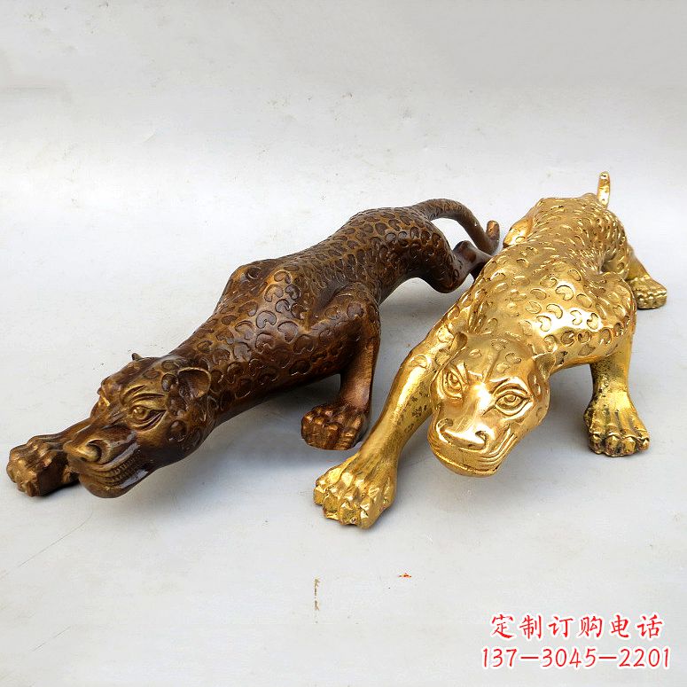 湖南纯铜金钱豹雕塑——完美结合精美工艺与珍贵文化