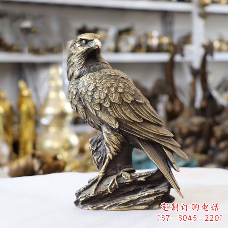 湖南纯铜老鹰雕塑传承自然之美