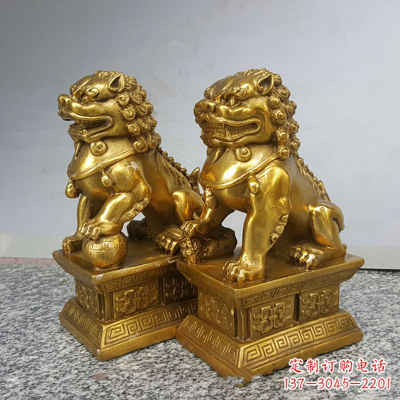 湖南纯铜狮子雕塑,象征着中国历史文化