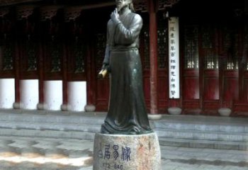 湖南白居易铜雕像向著名诗人致敬