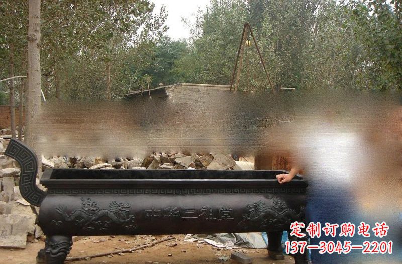湖南祠堂方形香炉铜雕