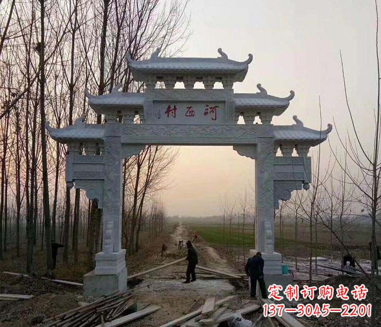 湖南村庄单门牌坊石雕