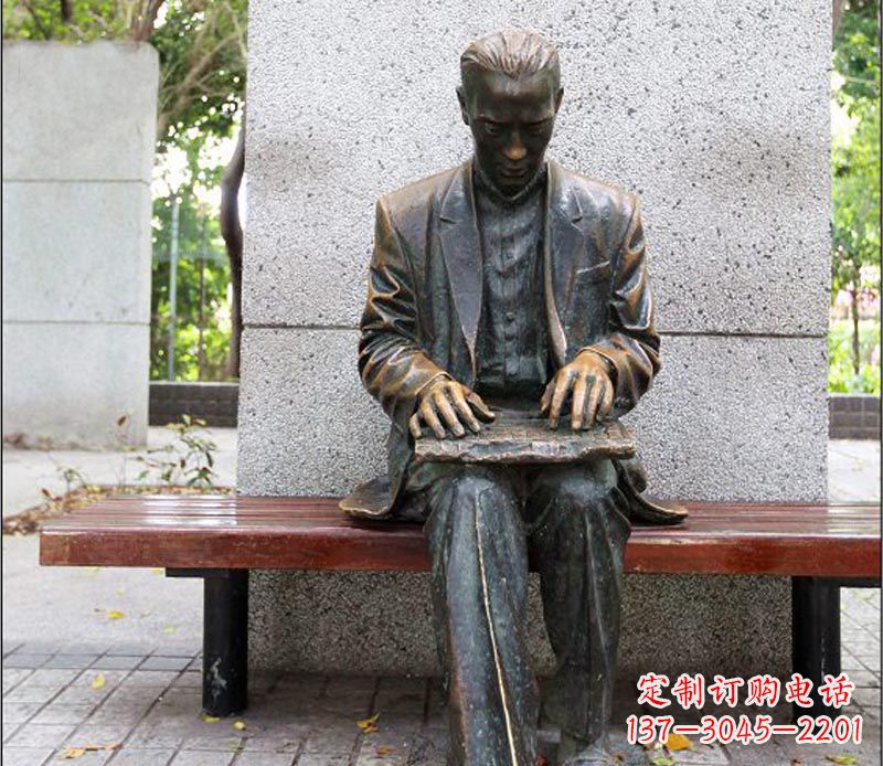 湖南“男性英姿飒爽的雕塑”