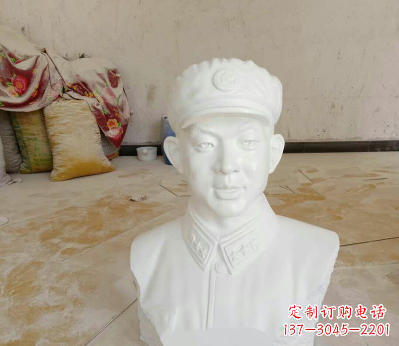 湖南中领雕塑精美雷锋雕塑