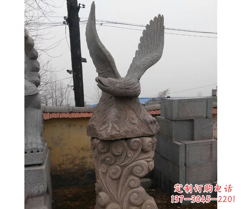 湖南绚丽振翅的大理石雄鹰雕塑