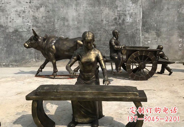 湖南精美绝伦的古筝铜雕
