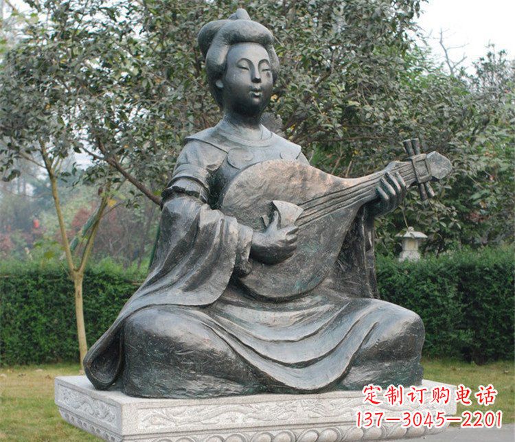 湖南古典风情弹琵琶雕塑