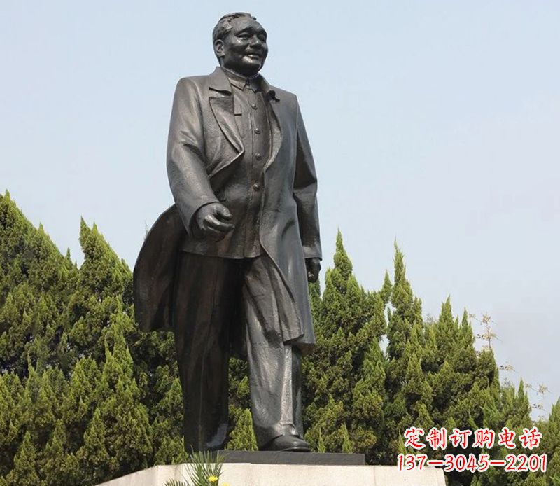 湖南邓小平公园伟人铜雕