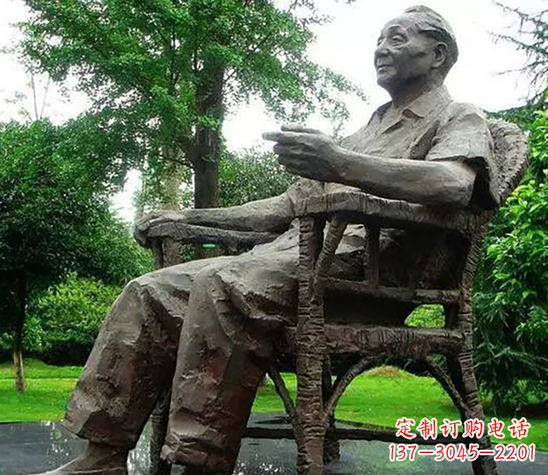 湖南邓小平伟人公园铜雕—荣耀家乡,让历史永生