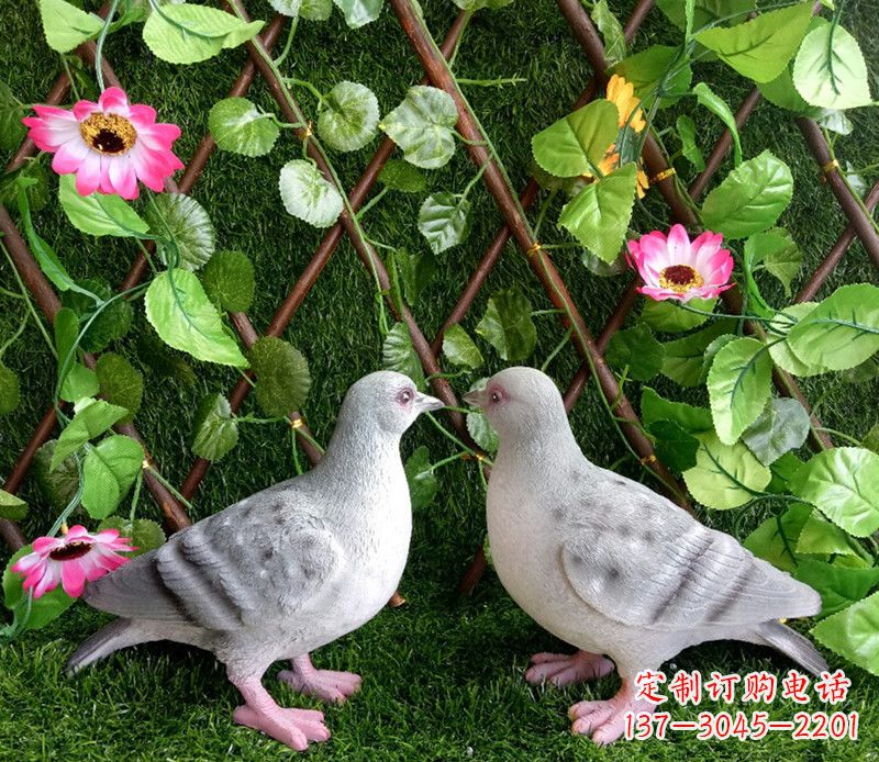 湖南传递和平与美好的和平鸽雕塑