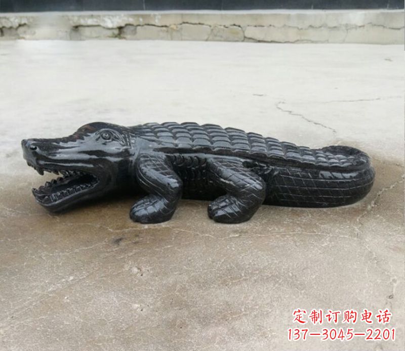 湖南经典鳄鱼景观石雕