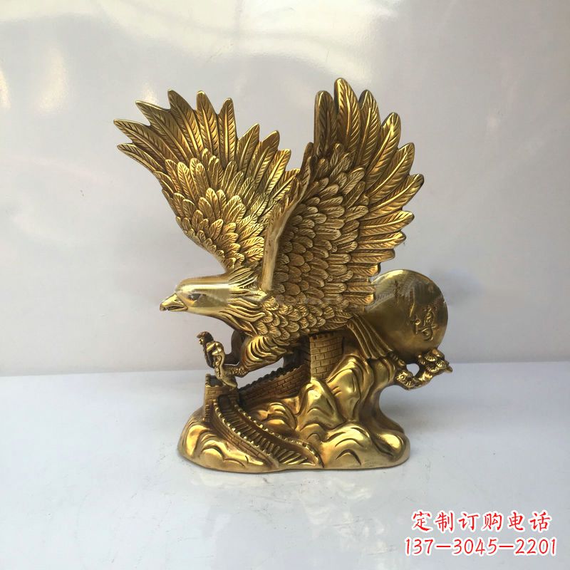 湖南镀金铜雕老鹰雕塑摆件
